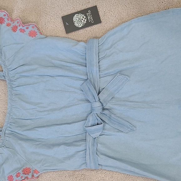 Vince Camuto Kids Romper - Picture 2 of 5